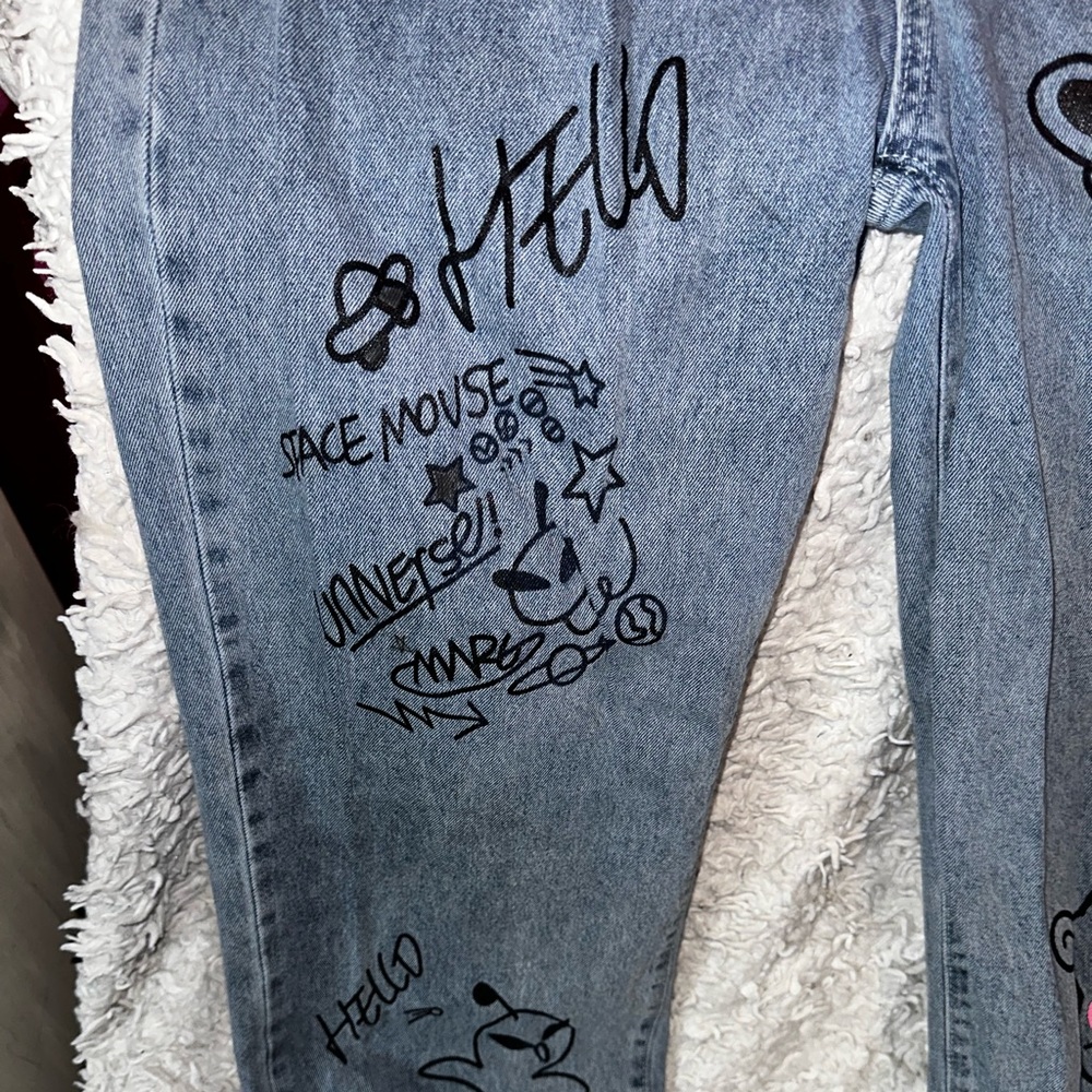 Straight Jeans